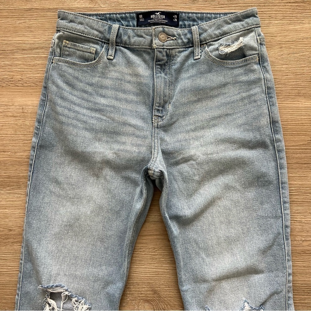 Hollister High-Rise Crop Slim Straight Jeans Distressed Light Rinse Stretch Sz 9 - Picture 3 of 10